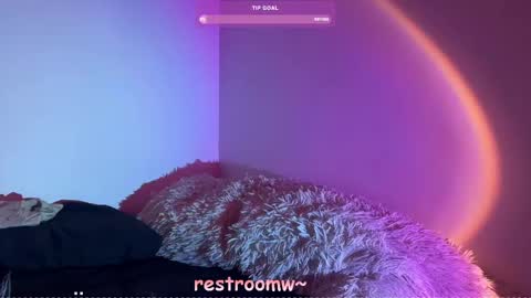 Snapshot of pixie_praxis chatting on 12/07/24, 10:45 pixie_praxis online show from 12/07/24, 10:45