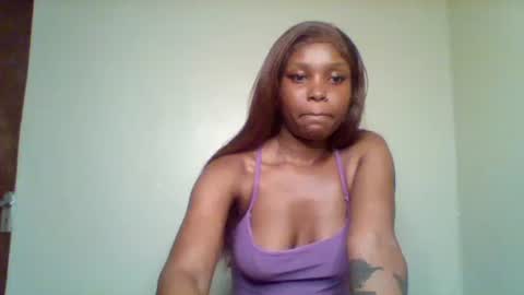 Snapshot of pixie_roman chatting on 10/03/25, 09:39 Majesty online show from 10/03/25, 09:39