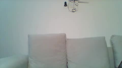 Snapshot of pixie_roman chatting on 10/20/25, 09:10 Majesty online show from 10/20/25, 09:10