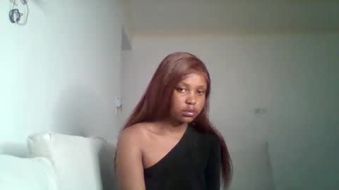 Snapshot of pixie_roman chatting on 11/02/25, 03:09 Majesty online show from 11/02/25, 03:09