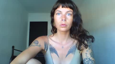 pixiecatfairy online show from 09/25/25, 11:14