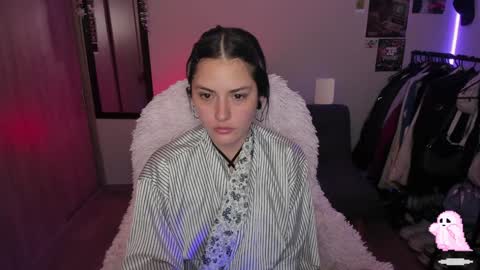 Snapshot of pixiedaemon chatting on 12/04/24, 06:33 pixie online show from 12/04/24, 06:33