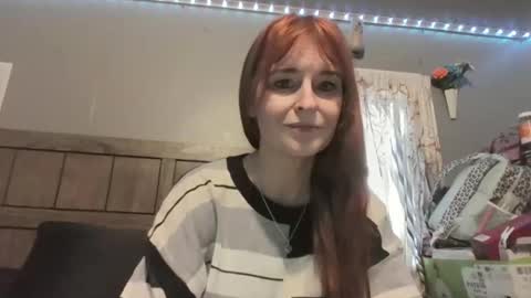 Snapshot of pizzedwife chatting on 03/01/26, 08:00 pizzedwife online show from 03/01/26, 08:00