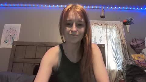 Snapshot of pizzedwife chatting on 04/01/26, 10:40 pizzedwife online show from 04/01/26, 10:40