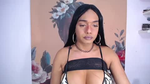 KAROL online show from 06/18/26, 10:36