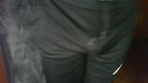 Snapshot of pl4yer21 chatting on 01/10/26, 12:01 pl4yer21 online show from 01/10/26, 12:01
