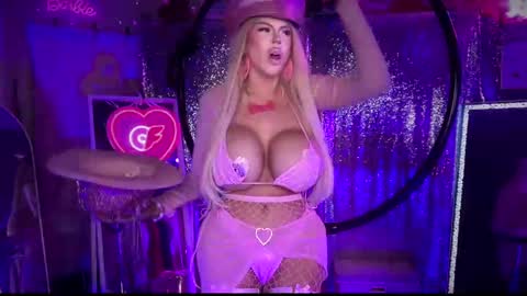 Dumb bimbo fuck doll online show from 02/23/25, 02:40