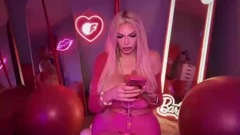 Snapshot of plasticfuckdoll chatting on 10/19/25, 02:45 Dumb bimbo fuck doll online show from 10/19/25, 02:45