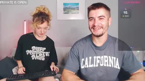 Snapshot of play_me_softly chatting on 09/27/25, 10:09 play_me_softly online show from 09/27/25, 10:09