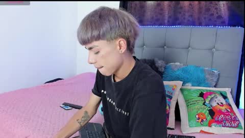 playboy_bunnyy online show from 10/20/25, 08:53