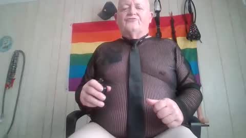 Snapshot of playboychas chatting on 04/20/26, 11:28 chaz online show from 04/20/26, 11:28