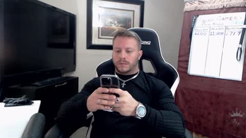 Snapshot of player2pawns chatting on 12/05/24, 05:06 Player online show from 12/05/24, 05:06