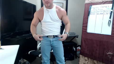 Snapshot of player2pawns chatting on 12/17/24, 02:01 Player online show from 12/17/24, 02:01