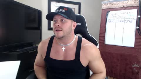 Snapshot of player2pawns chatting on 12/19/24, 03:29 Player online show from 12/19/24, 03:29