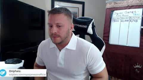 Snapshot of player2pawns chatting on 12/22/24, 05:34 Player online show from 12/22/24, 05:34