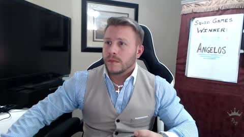 Snapshot of player2pawns chatting on 01/11/25, 07:49 Player online show from 01/11/25, 07:49