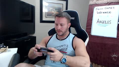 Snapshot of player2pawns chatting on 01/12/25, 08:04 Player online show from 01/12/25, 08:04