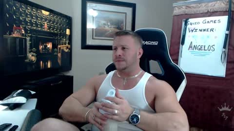 Snapshot of player2pawns chatting on 01/21/25, 03:48 Player online show from 01/21/25, 03:48