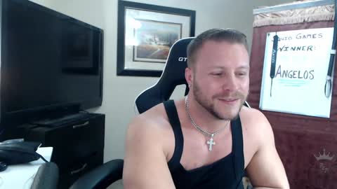 Snapshot of player2pawns chatting on 01/29/25, 10:58 Player online show from 01/29/25, 10:58