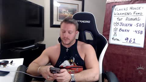 Snapshot of player2pawns chatting on 02/06/25, 05:35 Player online show from 02/06/25, 05:35