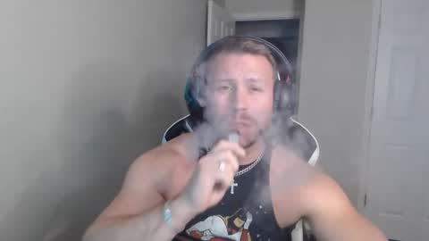 Snapshot of player2pawns chatting on 09/24/25, 12:58 Player online show from 09/24/25, 12:58