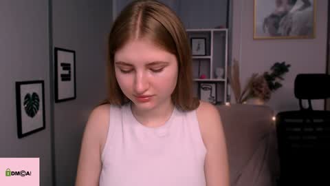 Sophie online show from 01/04/25, 04:32