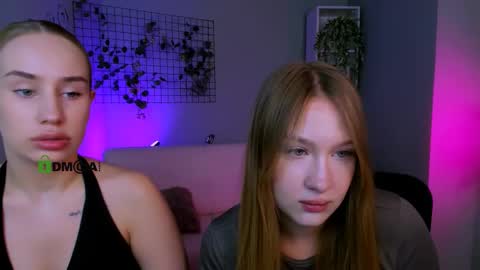 Sophie online show from 09/23/25, 07:39