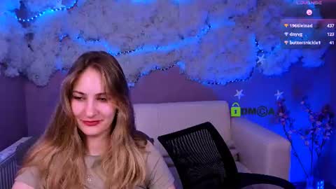 Sophie online show from 06/11/26, 02:53