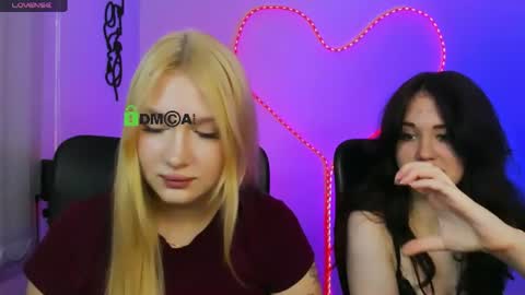 Sophie online show from 07/28/26, 07:39