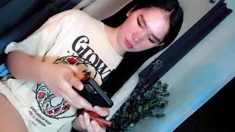 Snapshot of playfulcock69_kate chatting on 04/01/26, 04:02 kate online show from 04/01/26, 04:02