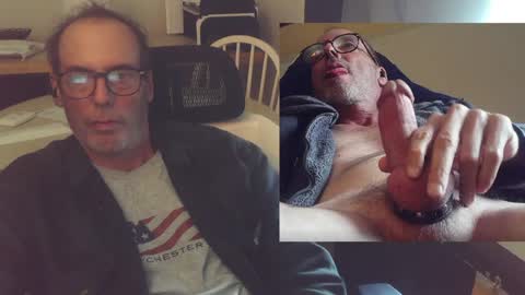 Snapshot of playfuljoy chatting on 05/24/26, 03:39 StudMan online show from 05/24/26, 03:39