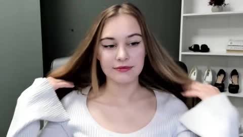 Snapshot of playgirl_valeria chatting on 03/29/26, 01:44 Valeria online show from 03/29/26, 01:44