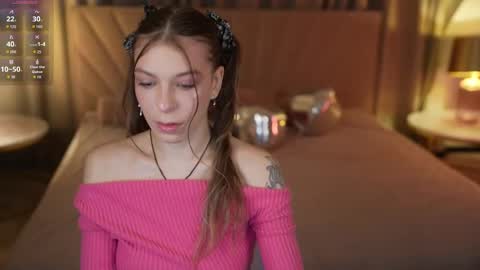 Lana online show from 11/11/25, 11:54