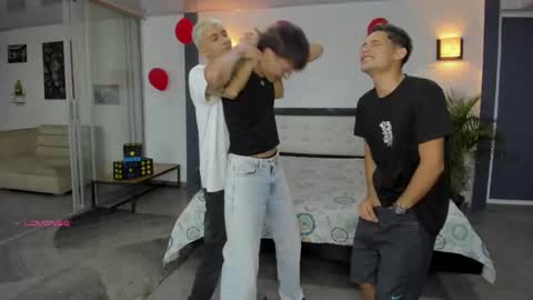 Snapshot of playhardsex chatting on 09/24/25, 11:08 online show from 09/24/25, 11:08