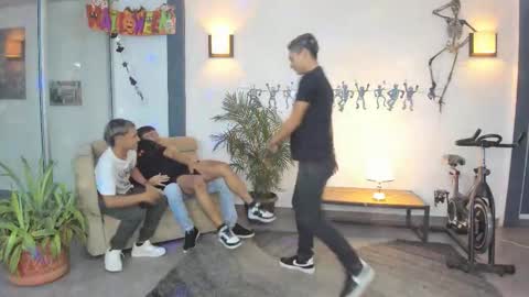 Snapshot of playhardsex chatting on 10/20/25, 11:05 online show from 10/20/25, 11:05