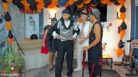 Snapshot of playhardsex chatting on 10/31/25, 11:28 online show from 10/31/25, 11:28