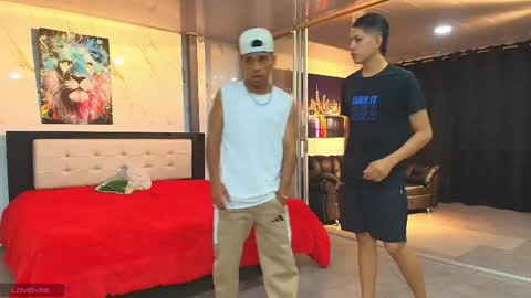   online show from 04/29/26, 10:49