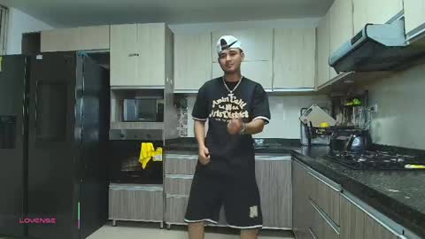   online show from 06/08/26, 11:16
