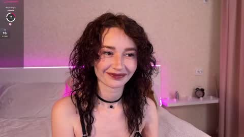 Snapshot of playussoftly chatting on 05/14/26, 02:57 Simona and Bonnie online show from 05/14/26, 02:57