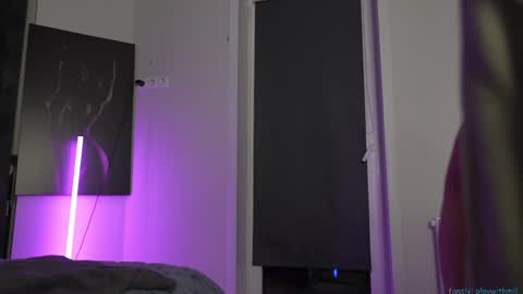 21 y.o Mila online show from 04/30/26, 06:58