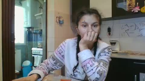 Snapshot of pleas3s_sweet chatting on 02/01/25, 06:54 pleas3s_sweet online show from 02/01/25, 06:54