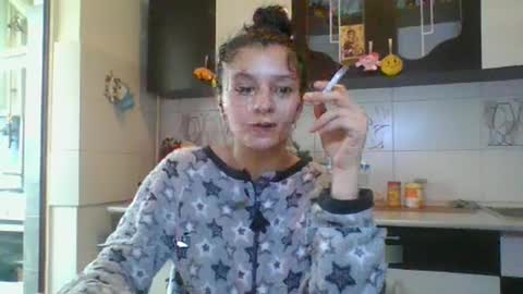Snapshot of pleas3s_sweet chatting on 03/03/25, 09:11 pleas3s_sweet online show from 03/03/25, 09:11