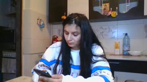 Snapshot of pleas3s_sweet chatting on 03/04/25, 01:12 pleas3s_sweet online show from 03/04/25, 01:12