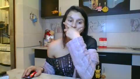 Snapshot of pleas3s_sweet chatting on 03/07/25, 08:55 pleas3s_sweet online show from 03/07/25, 08:55