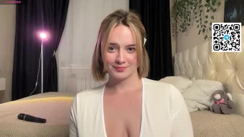 Snapshot of pleasant_fun chatting on 09/28/25, 06:46 Pleasant  My links are just below  online show from 09/28/25, 06:46