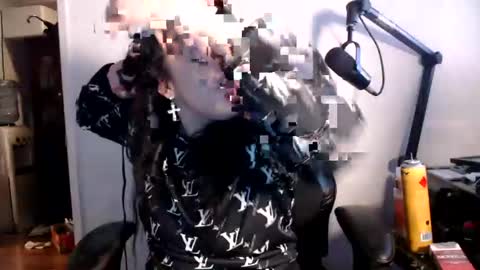 pleasantdinosaurus7537 online show from 10/08/25, 08:39