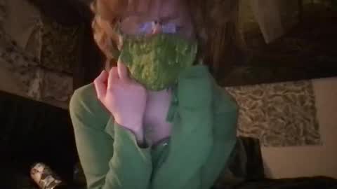 Snapshot of please_doe_stop chatting on 02/21/25, 07:12 please_doe_stop online show from 02/21/25, 07:12