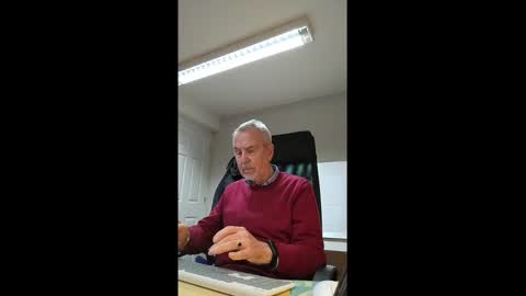 Snapshot of pleasedominateme chatting on 01/24/25, 05:11 Pleasedominateme online show from 01/24/25, 05:11