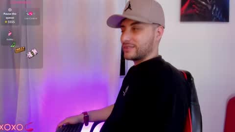 JUAN AND JULI online show from 10/04/25, 09:57