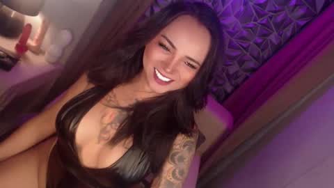 Snapshot of pleasurepleasermistress chatting on 11/04/25, 03:16 Angel online show from 11/04/25, 03:16